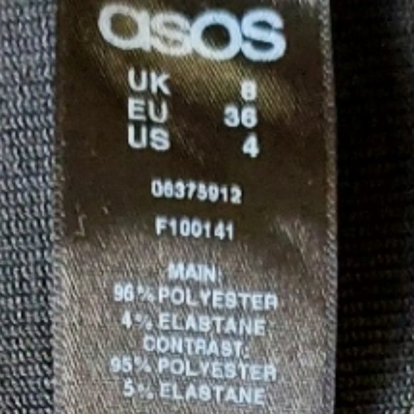 💥CHIC & SEXY💥One Shoulder Choker Bodycon Dress in Black & White Stripe - Picture 11 of 13